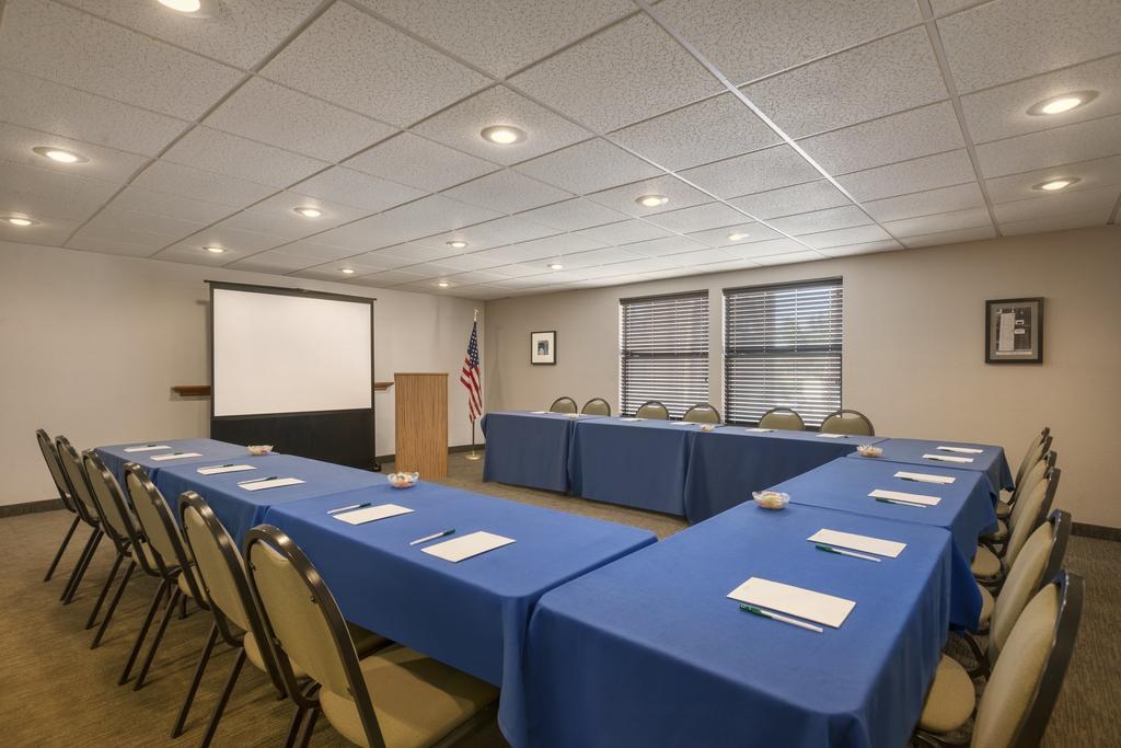Greentree Inn & Suites Phoenix Sky Harbor Екстериор снимка